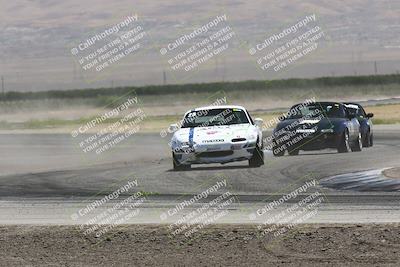 media/Jun-01-2024-CalClub SCCA (Sat) [[0aa0dc4a91]]/Group 3/Race/